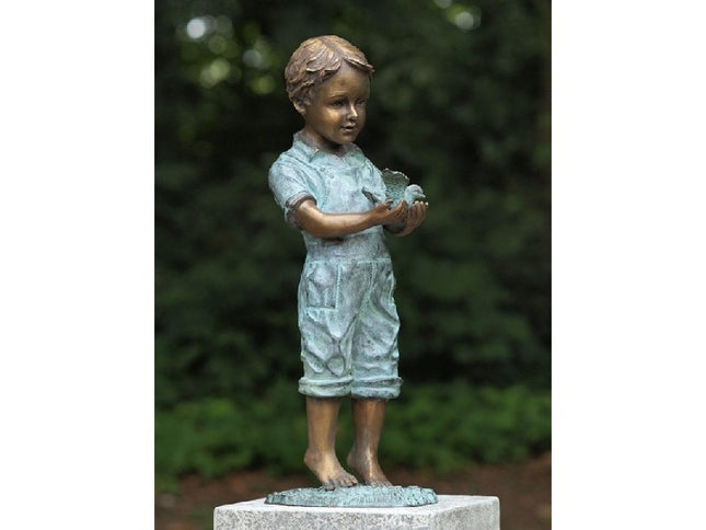 Bronzen beeld Jongen met vogel 53x17x19cm