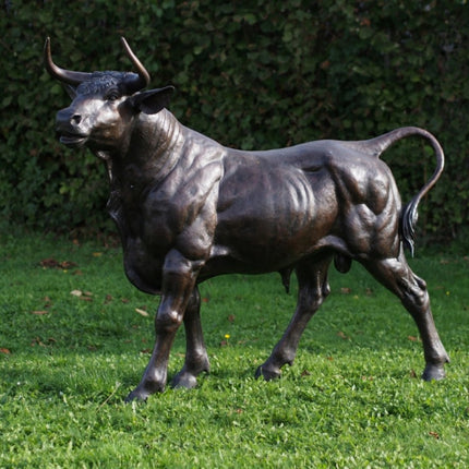 Bronzen beeld Stier 160x65x190cm 115kg