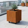 Vierkante cortenstalen plantenbak met wielen 40x40x40 cm