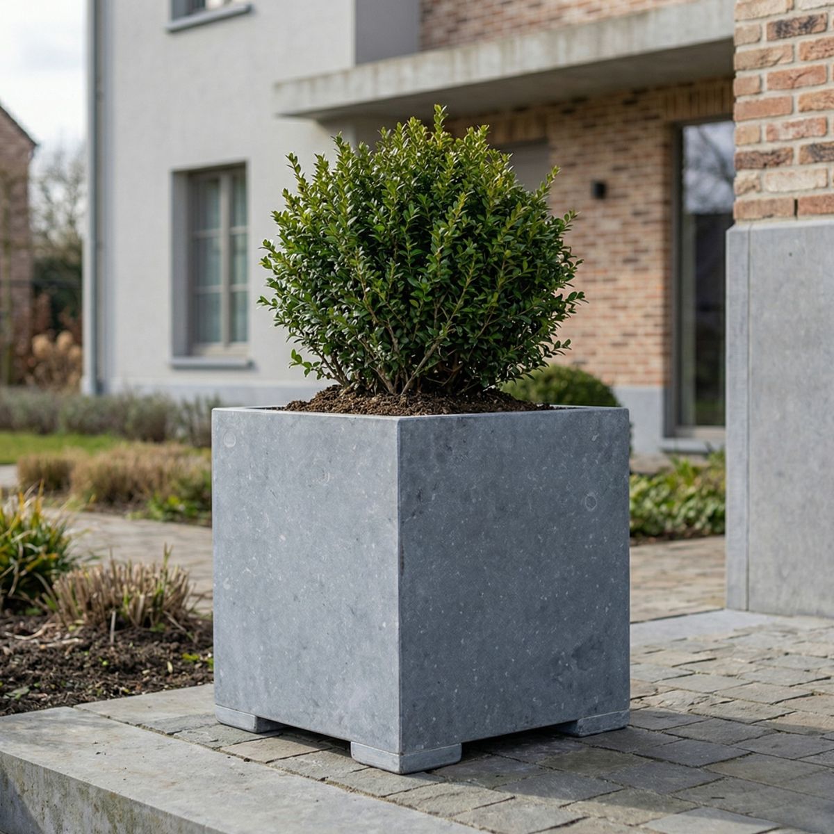 outdoor plant pots square Square Bluestone Planter with Bottom 60x60x62 cm - Modern