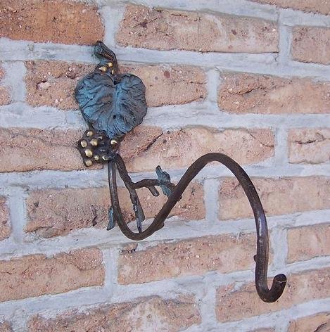 Bronzen beeld Bronzen haak 20x8x29cm - Doika - Bronzen beeld - Doika - 5410807072097 - KY7209V