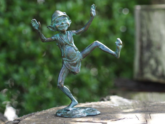 Bronzen beeld Dansende pixie 24x9x19cm - Doika - Bronzen beeld - Doika - 5410807014073 - BS1407V