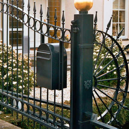 Bobi Classic B COL 6064 zwartgroen - LetterBox - Brievenbus - Bobi - 6417237006301 - 01.01.09.26 zwartgroen COL6064